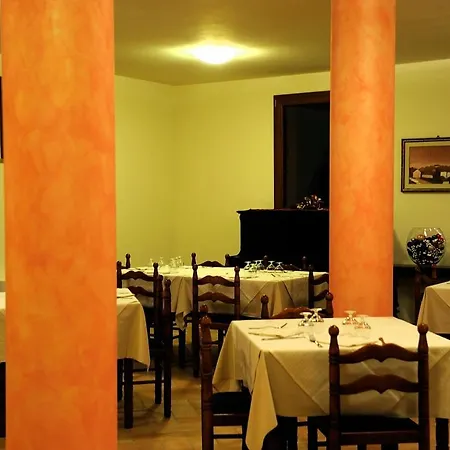 Agriturismo Innsbruck Agroturismo *